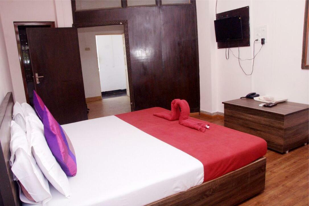 Viva Guest House ปณชี ภายนอก รูปภาพ